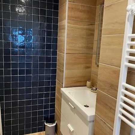 Lagunen Etxea Apartman *